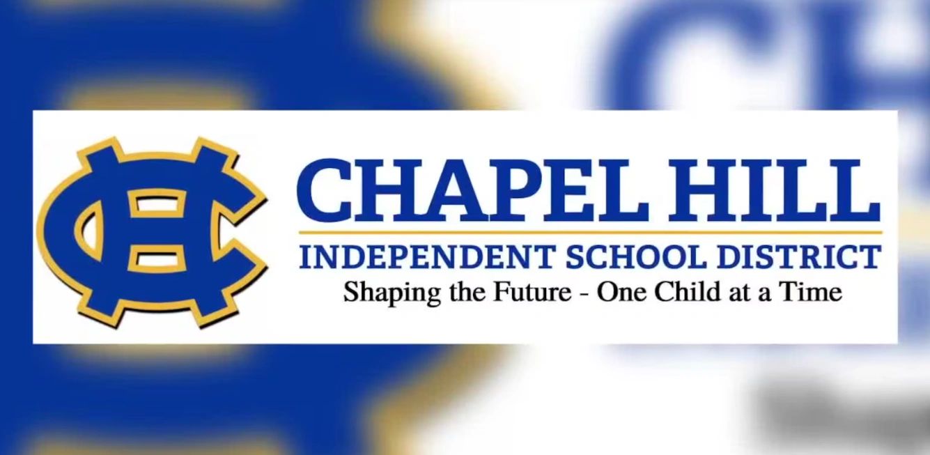 Chapel Hill ISD en el Centro de la Controversia